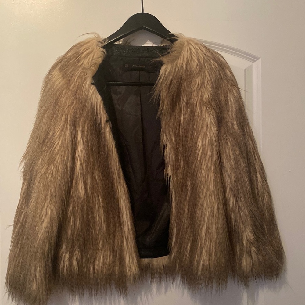 ZARA BASIC | Short Faux Fur Jacket